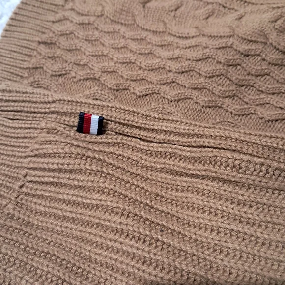 Tommy Hilfiger Beige Cable Knit Sweater For Women - Picture 11 of 13